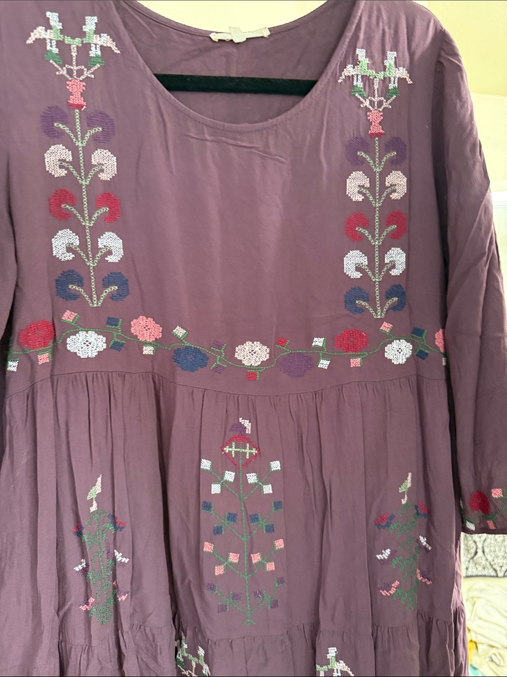tea n rose Embroidered Long Sleeve Midi Dress - Plum - Picture 2 of 2